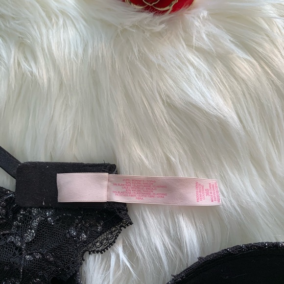 VICTORIA SECRET !!! - Picture 4 of 10